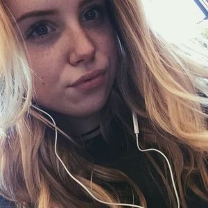 Meet your Posher, Leah